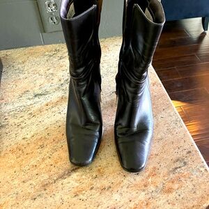 Gorgeous Leather boots